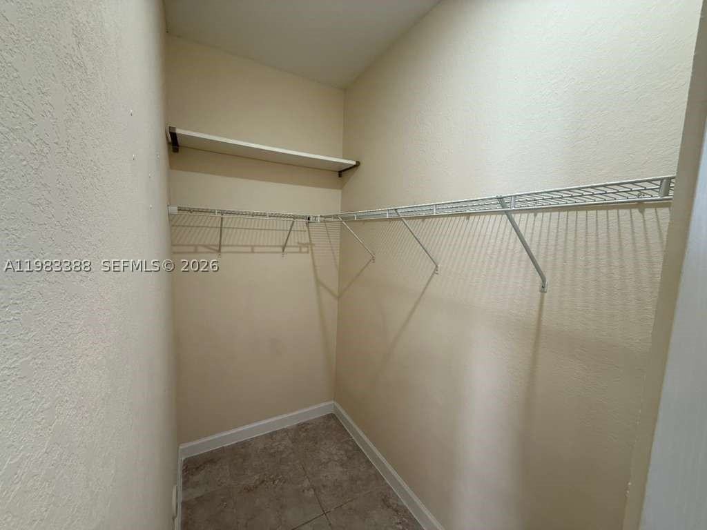 16735 Sw 95th St - Photo 5 of 9