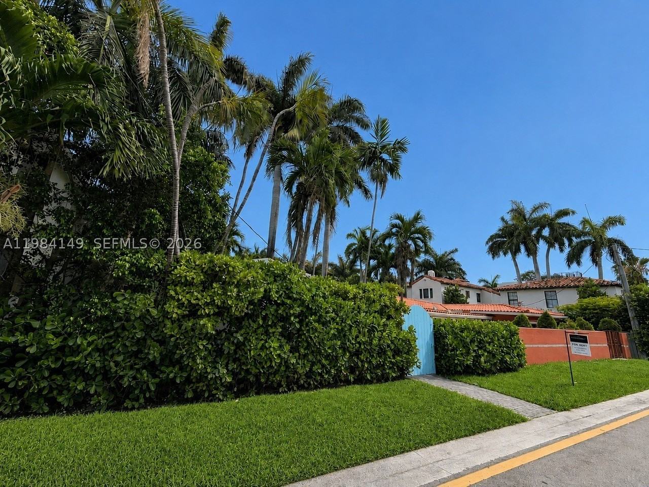 265B Palm Ave - Photo 3 of 37