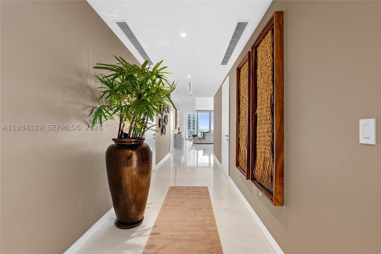 300 Biscayne Boulevard Way #2601E - Photo 7 of 50