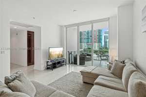 featured image of 50 S Pointe Dr #805