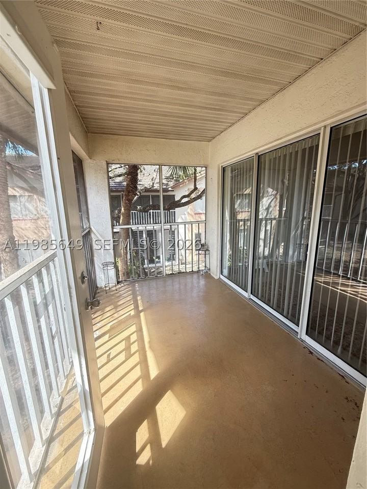 14030 Sw 91st Ter #14030 - Photo 7 of 21