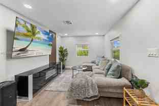 6674 4th St #ST - Photo 1 of 1