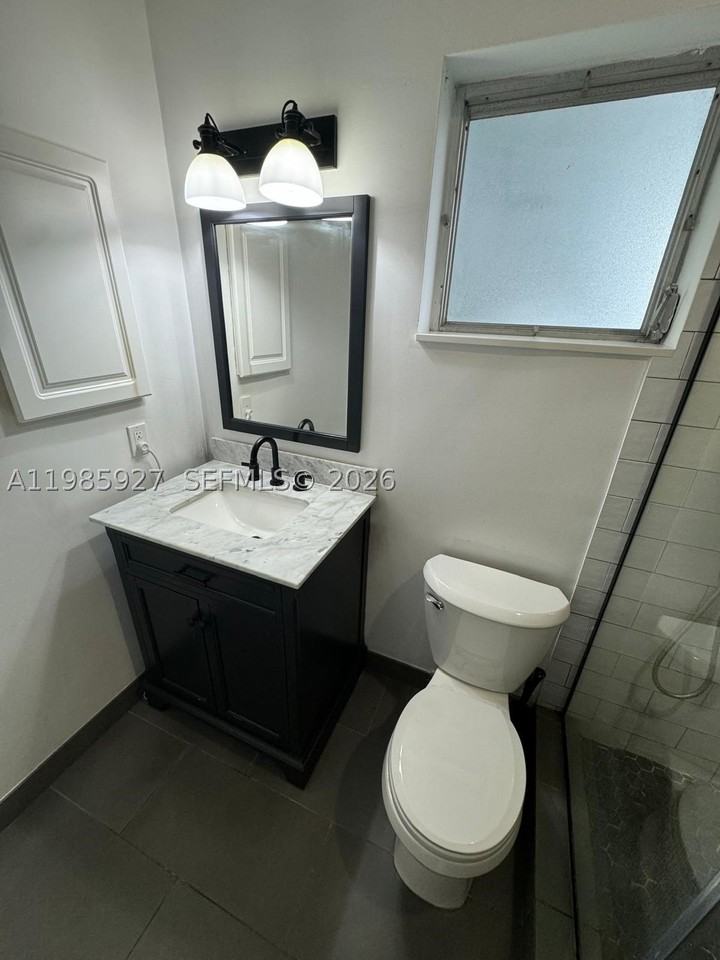 2840 Taylor St #28 - Photo 7 of 12
