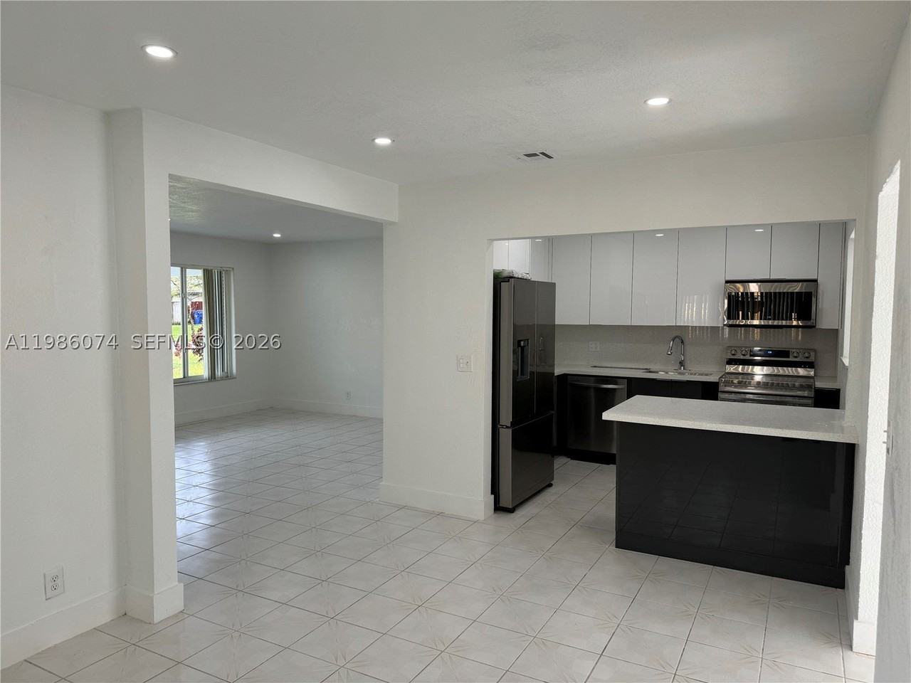 2400 N 57th Way #0 - Photo 2 of 7