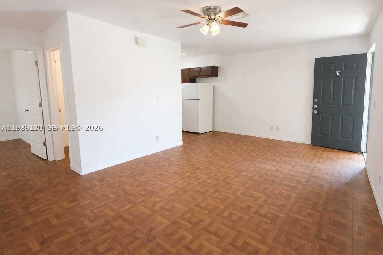 2919 Jackson St #6