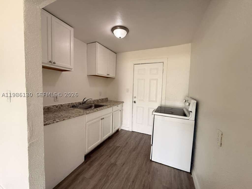 3608 Sammy Watkins Ave #2 - Photo 2 of 9