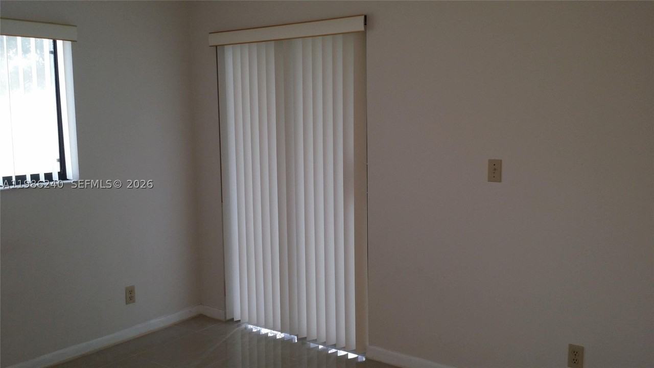4725 Lucerne Lakes Blvd E #106 - Photo 7 of 13
