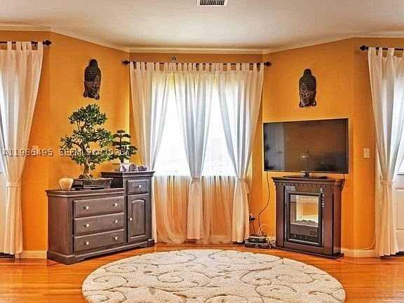 2841 Ford St #2 - Photo 3 of 22