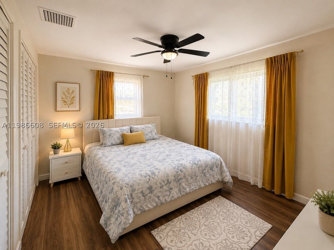 1507 Harding St - Photo 4 of 22