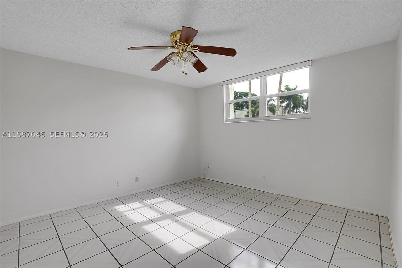 5431 Ne 25th Ave #103B - Photo 6 of 16