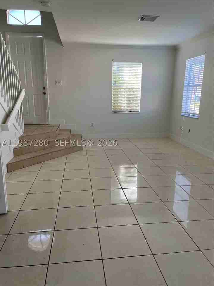 27501 Sw 138th Ave - Photo 4 of 13