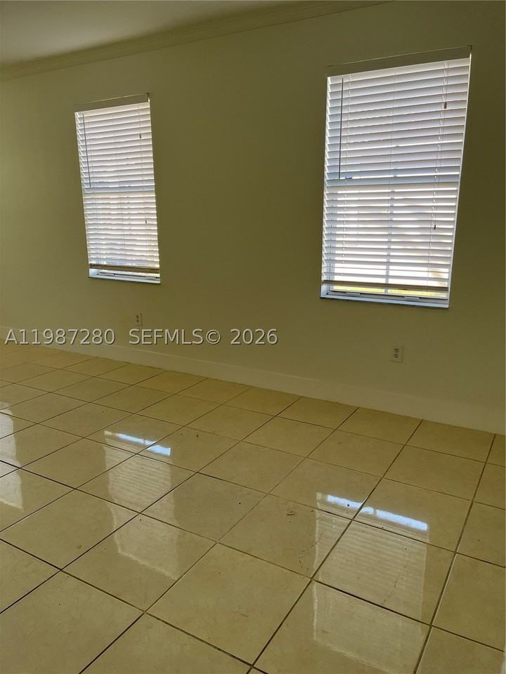 27501 Sw 138th Ave - Photo 5 of 13