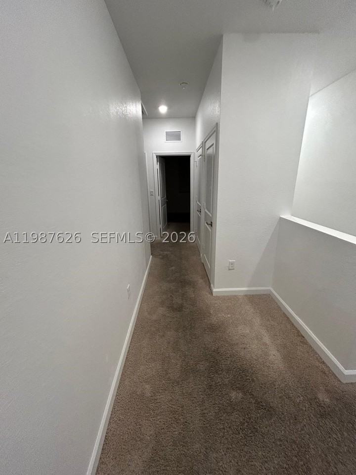 624 Sw 12th St - Photo 6 of 15