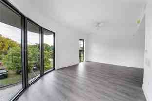 1165 Nw 8th Ave #104 - Photo 1 of 1