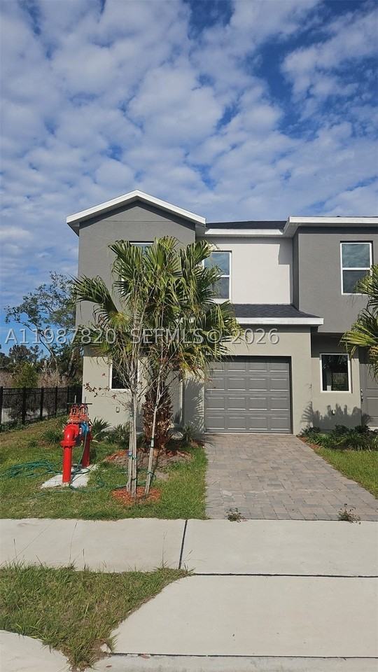 1201 Southstation Pl #101