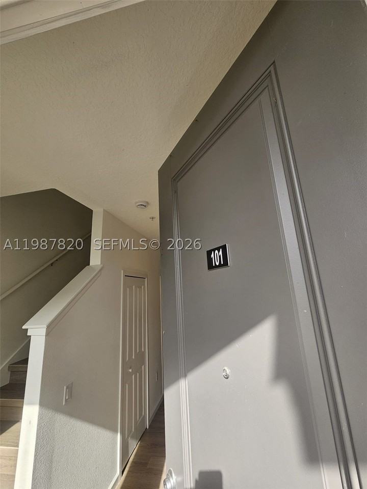 1201 Southstation Pl #101 - Photo 4 of 50