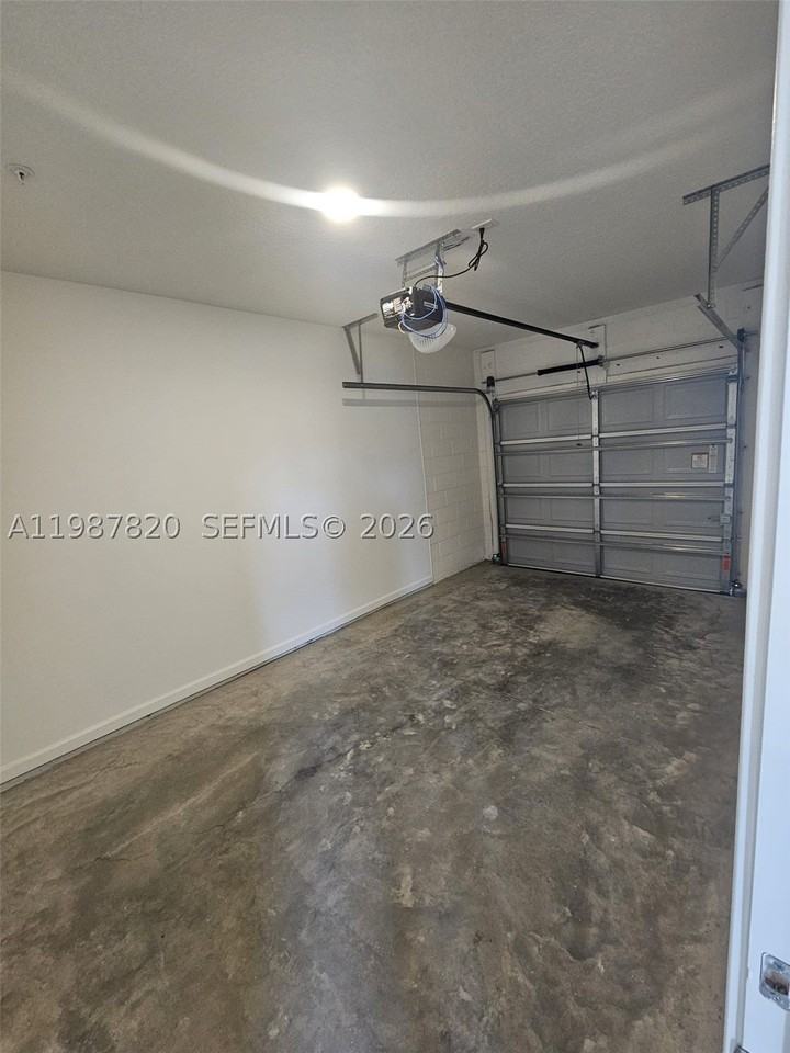 1201 Southstation Pl #101 - Photo 6 of 50