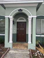 featured image of 2525 Se 14th Ave #386