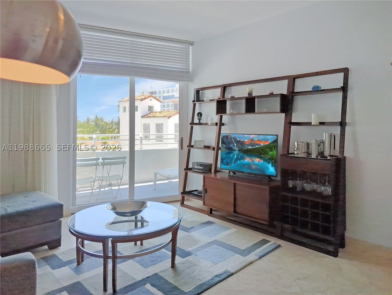 225 Collins Ave #4J - Photo 2 of 15