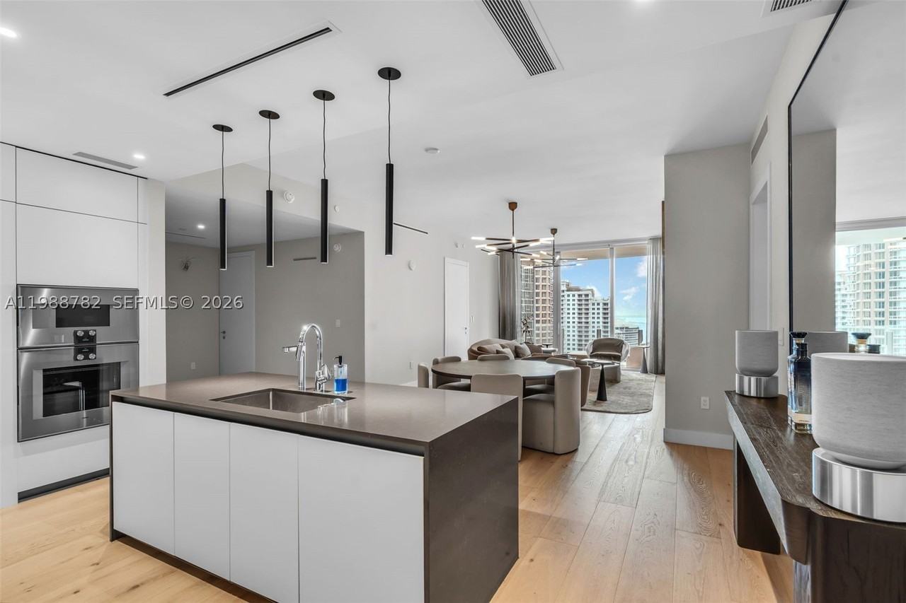 300 Biscayne Boulevard Way #2605W - Photo 6 of 40