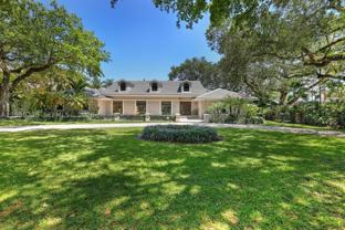 3425 Alhambra Cir - Photo 1 of 1