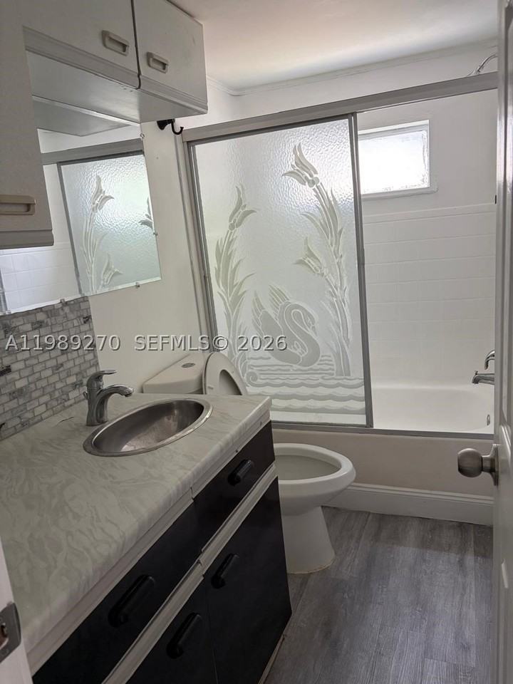 13380 Sw 9th St #13380 - Photo 7 of 8