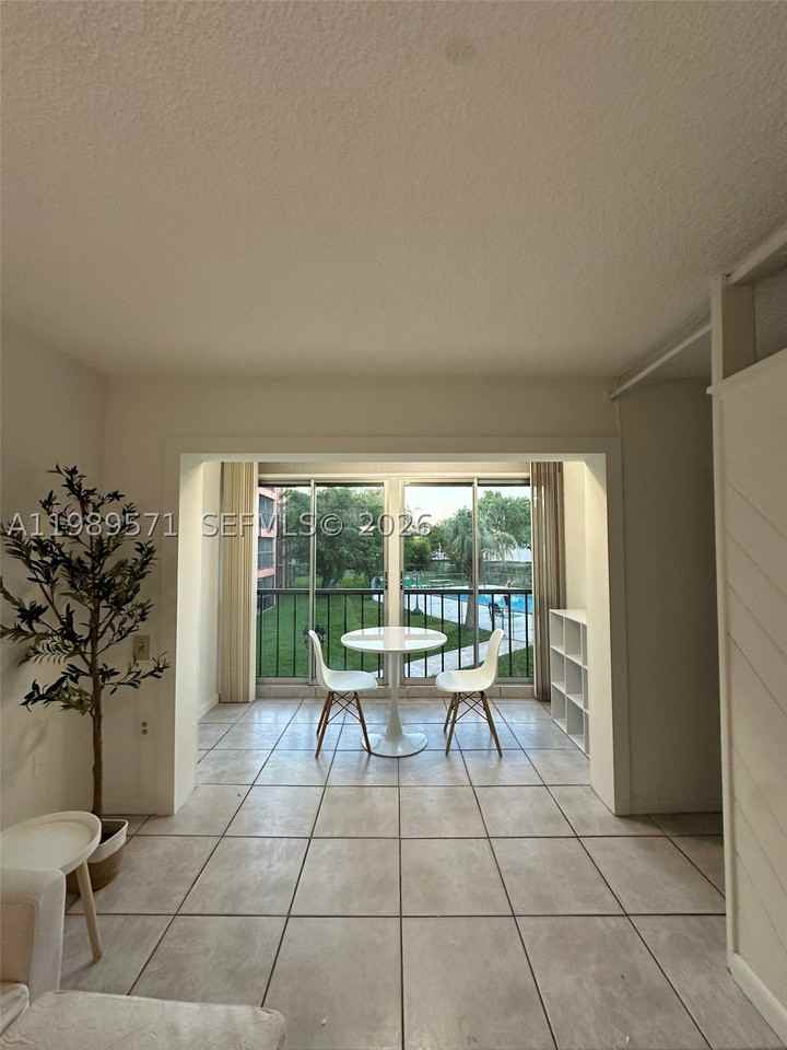 9405 W Flagler St #D204 - Photo 3 of 22