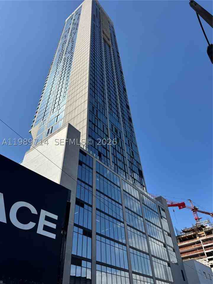 20 Ne 11th St #3006A