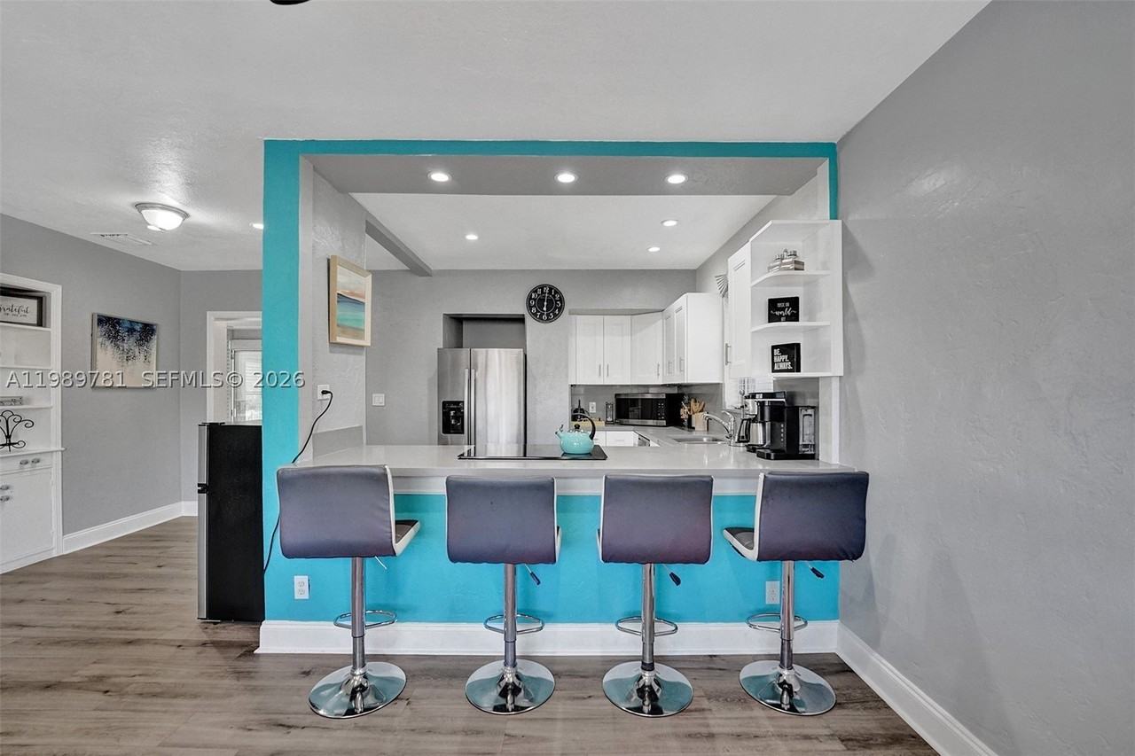 529 Nw 8th St - Photo 6 of 50