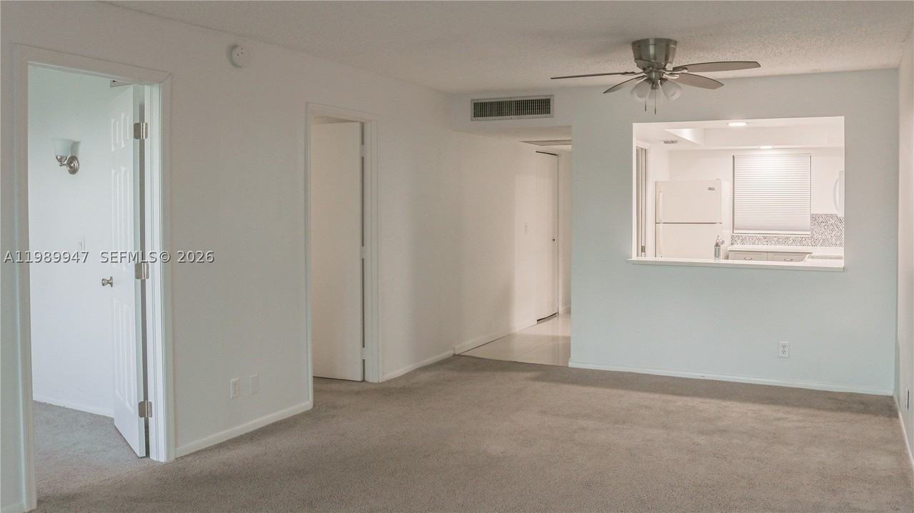 9421 Evergreen Pl #103 - Photo 7 of 11