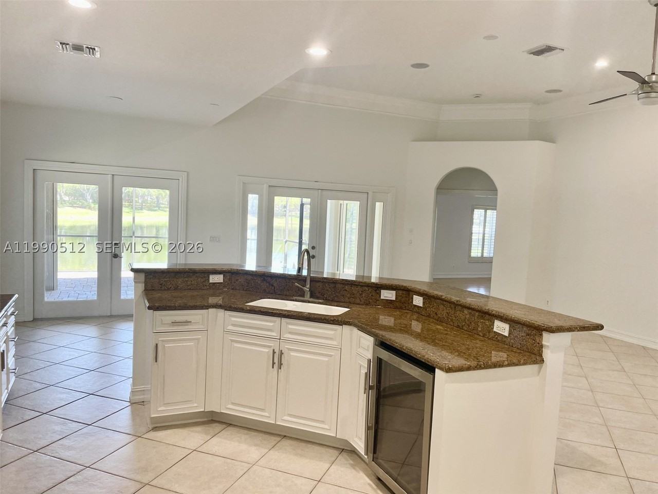 11289 Nw 65th Mnr #0 - Photo 6 of 21