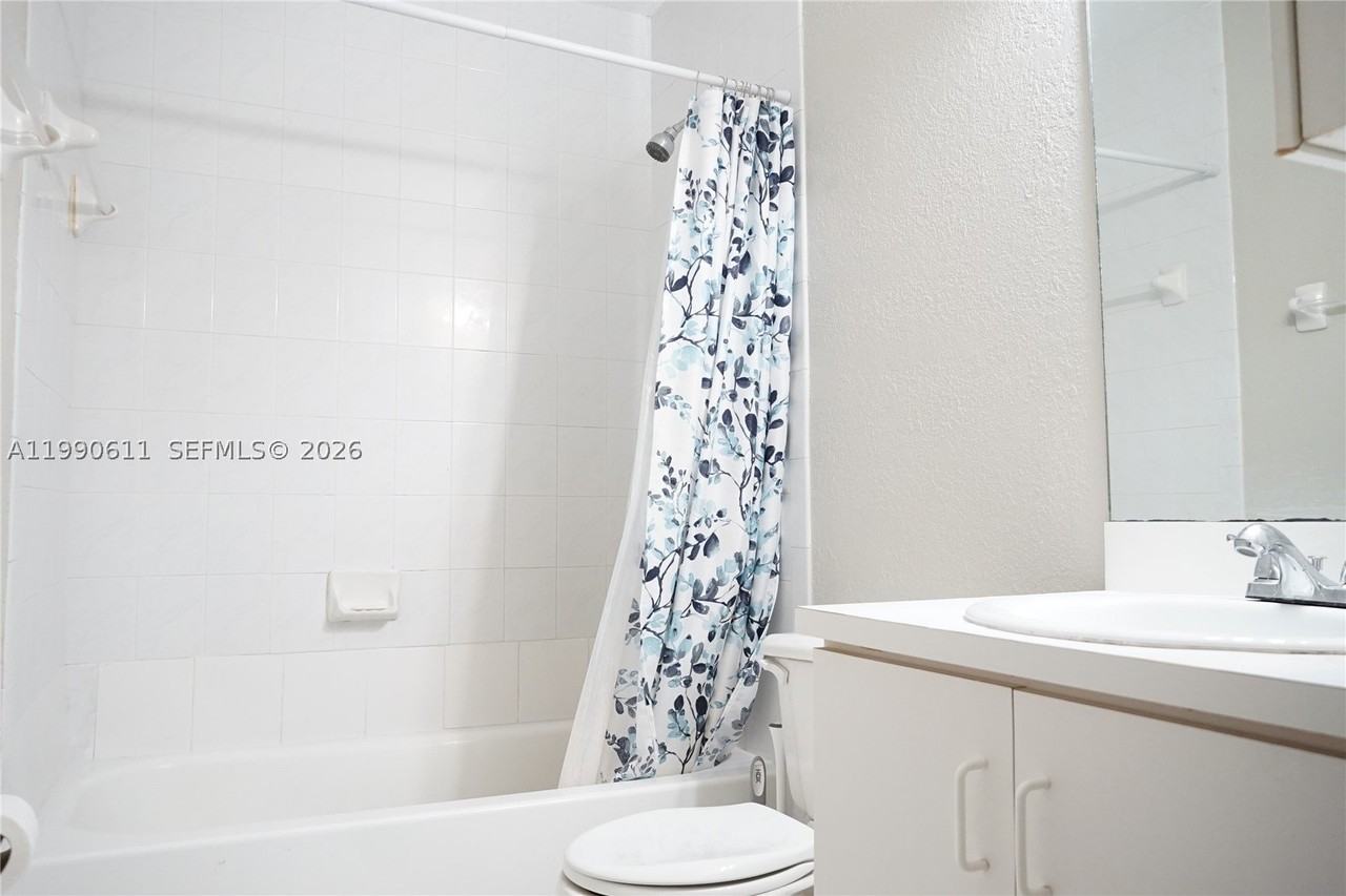331 Nw 82nd Ave #1303 - Photo 2 of 49
