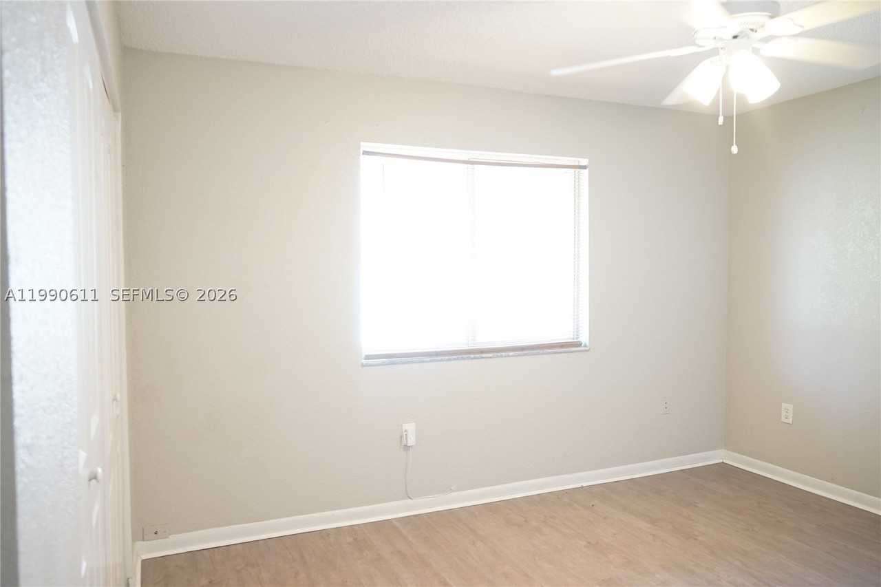 331 Nw 82nd Ave #1303 - Photo 3 of 49
