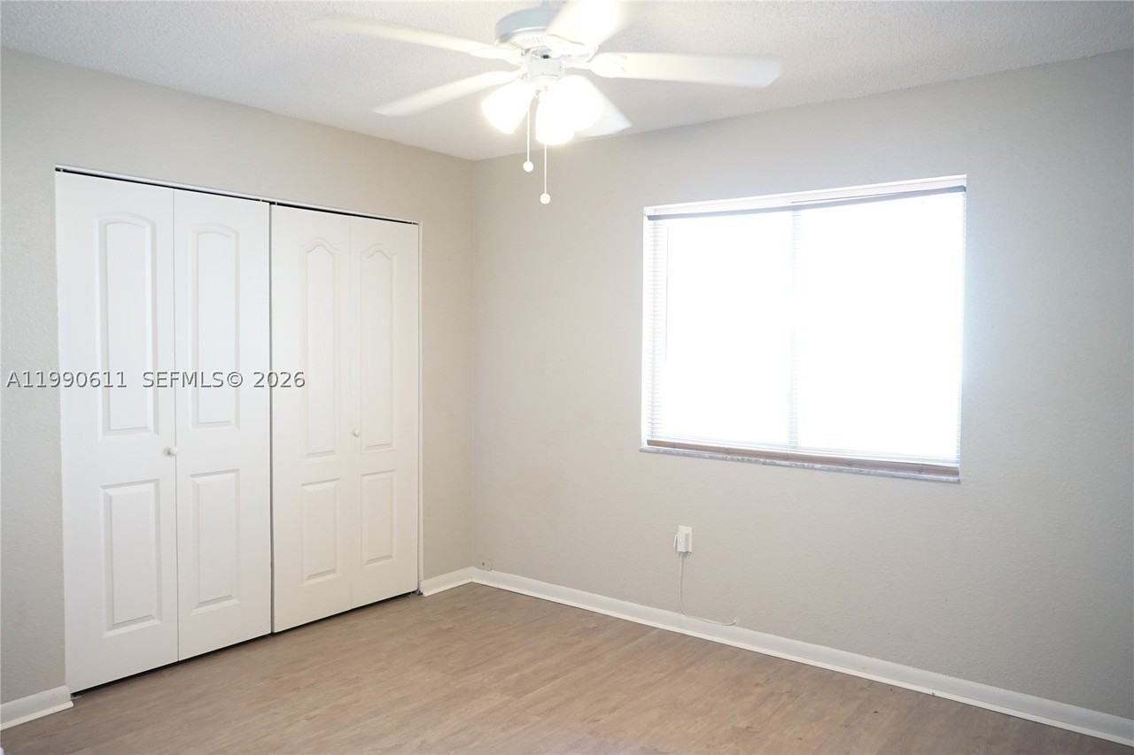 331 Nw 82nd Ave #1303 - Photo 6 of 49