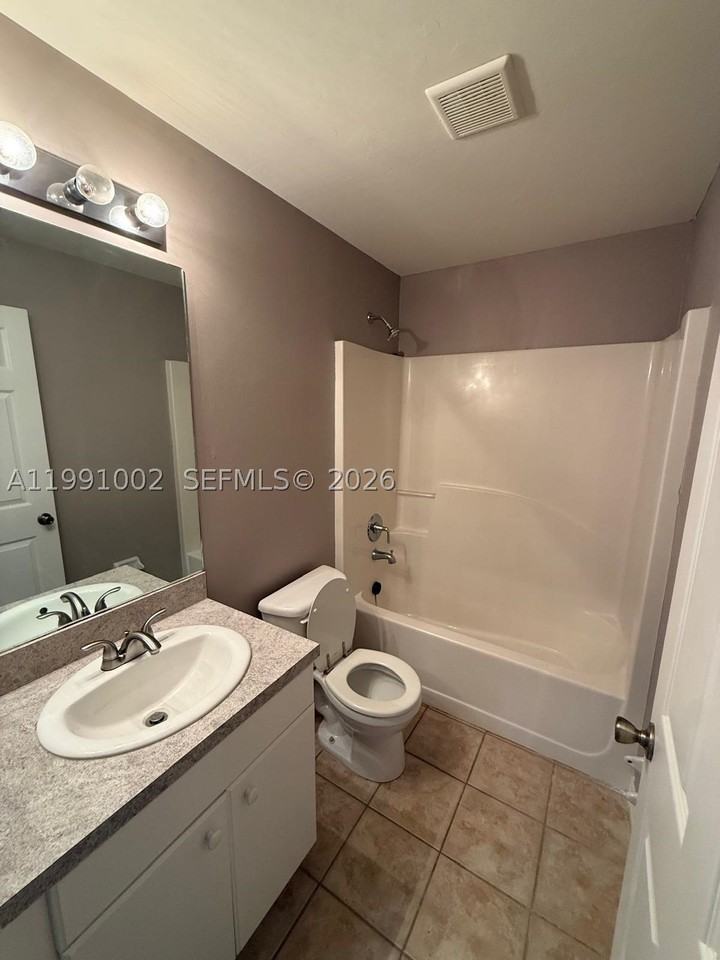 4412 26th St Sw #0 - Photo 2 of 7