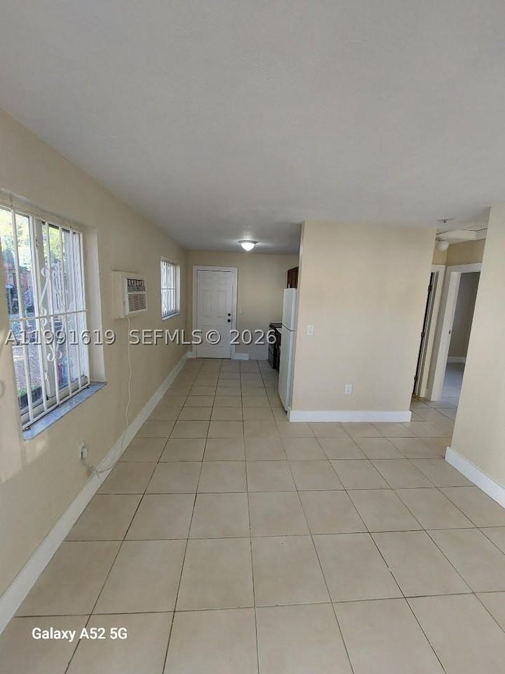 1574 Nw 58th St #1574 - Photo 3 of 10