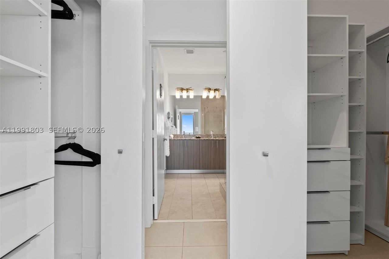 5350 Nw 84th Ave #2013 - Photo 6 of 39