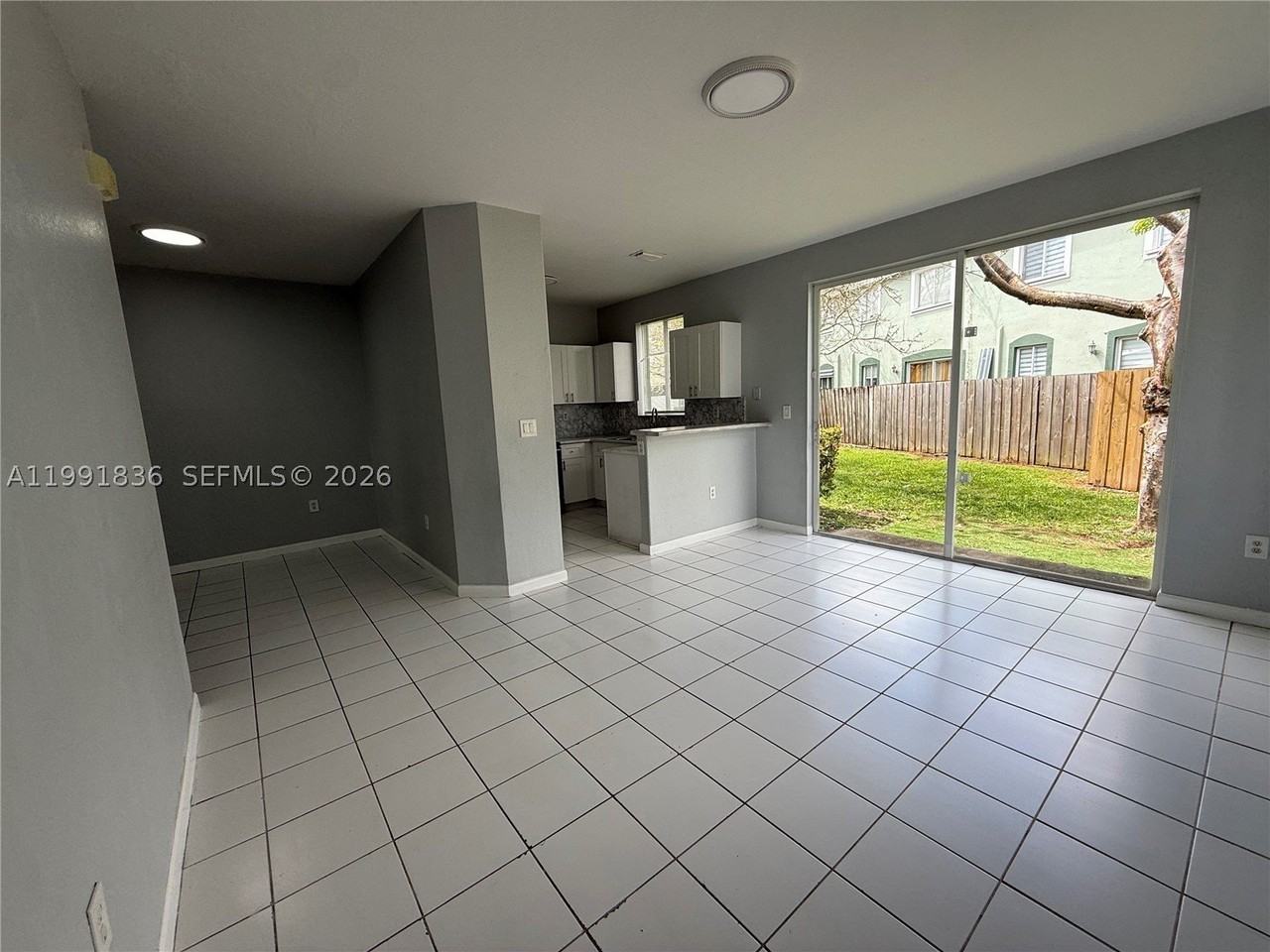1586 Se 27th Ct #178 - Photo 4 of 22