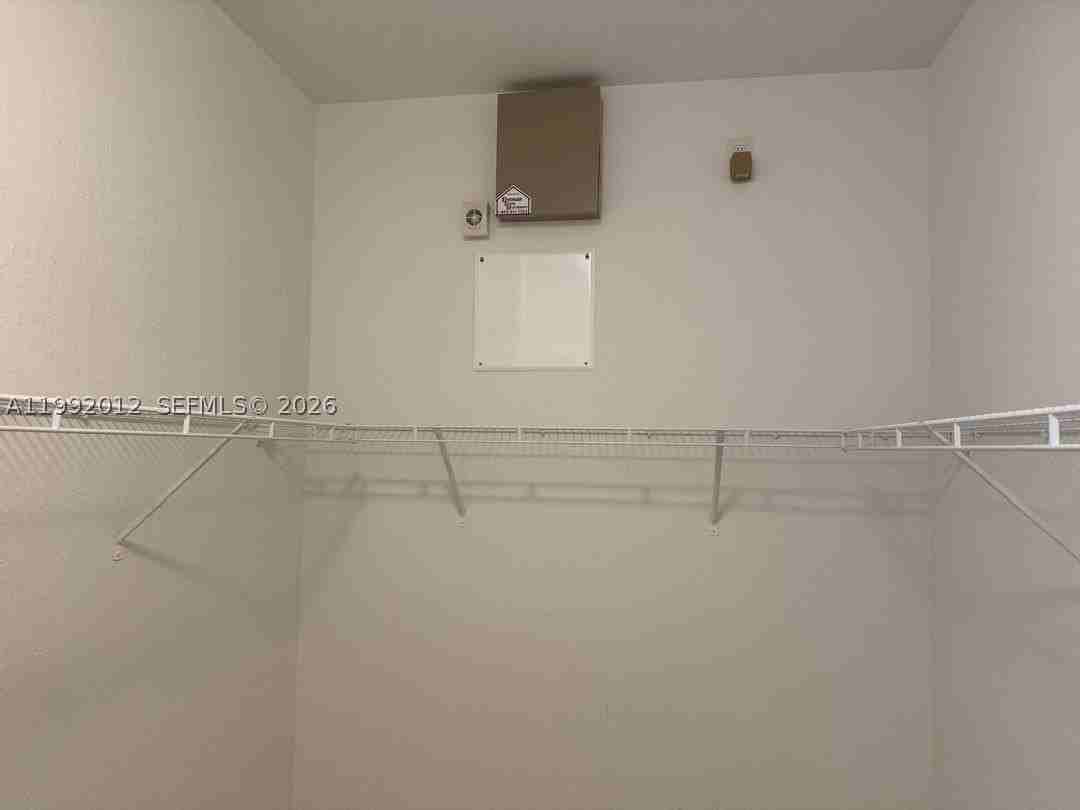14733 Sw 11th St #14733 - Photo 5 of 17
