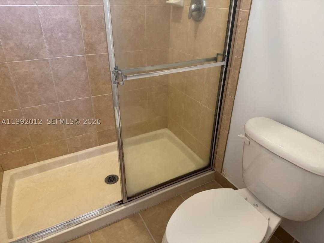14733 Sw 11th St #14733 - Photo 7 of 17