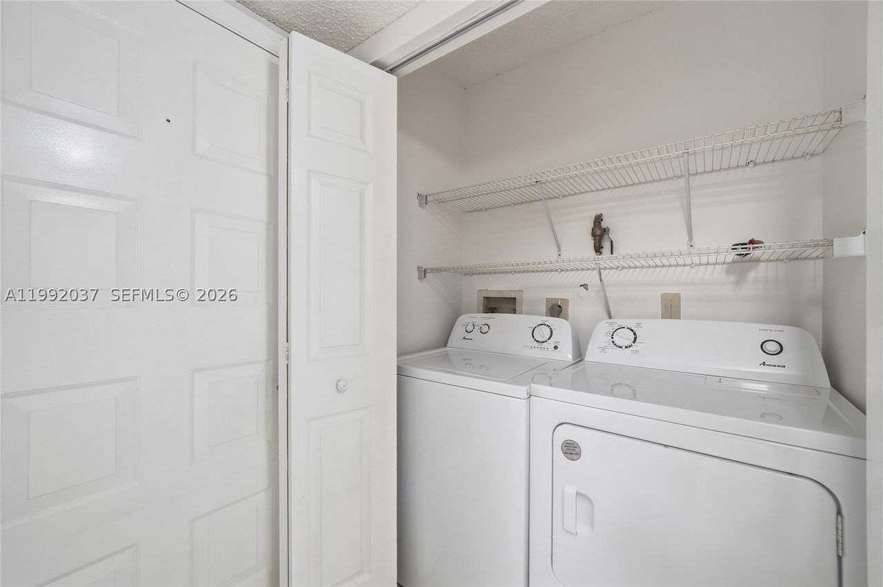 2376 Nw 89th Dr #2376 - Photo 7 of 30