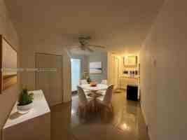 featured image of 1572 Ne 149th St #C
