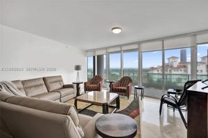 featured image of 19955 Ne 38th Ct #1002