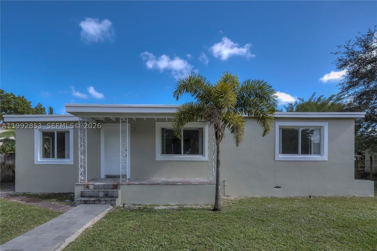 14115 Nw 5th Ave #1 - Photo 3 of 13