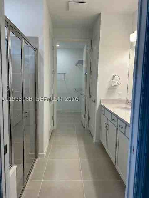 6385 Honor Way - Photo 3 of 8