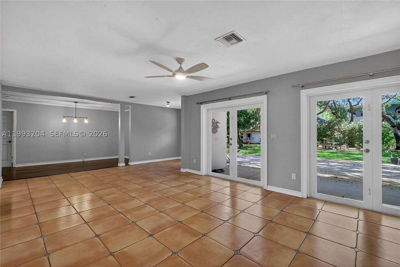 6767 Sw 154th St - Photo 6 of 46