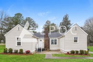 featured image of 2943 Broadbay Dr