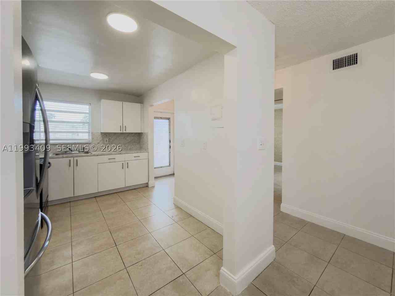 609 S State Road 7 #1C - Photo 7 of 29