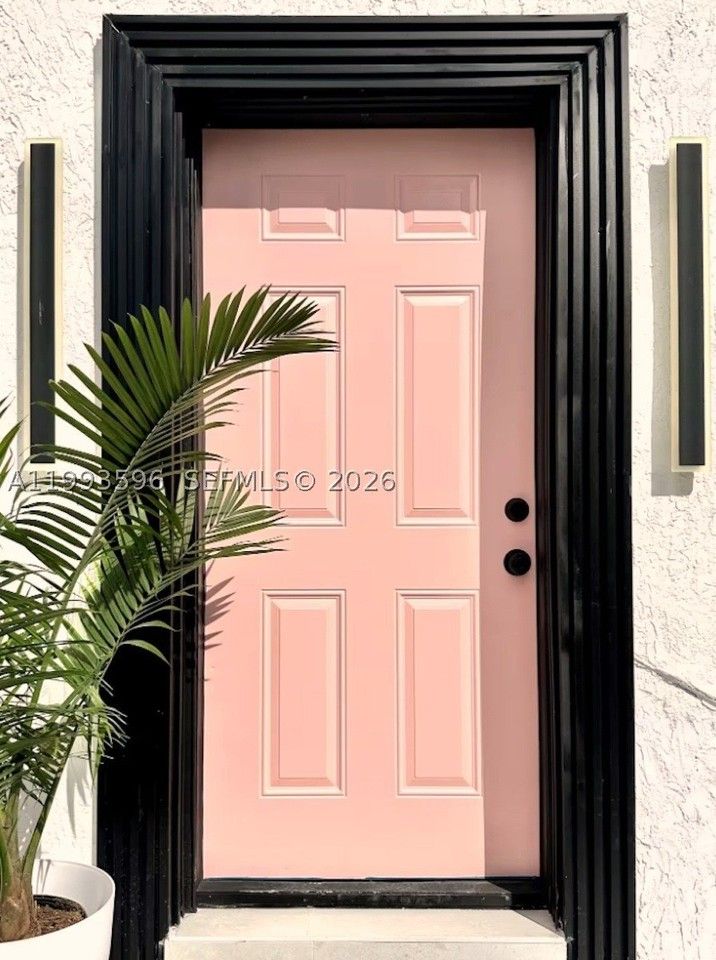 745 Nw 47th Ter - Photo 3 of 15