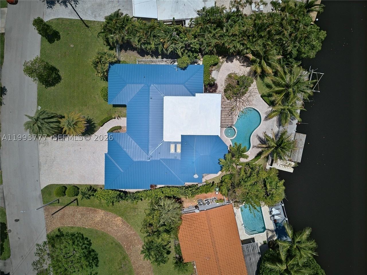 2801 Coral Shores Dr #2801 - Photo 2 of 50